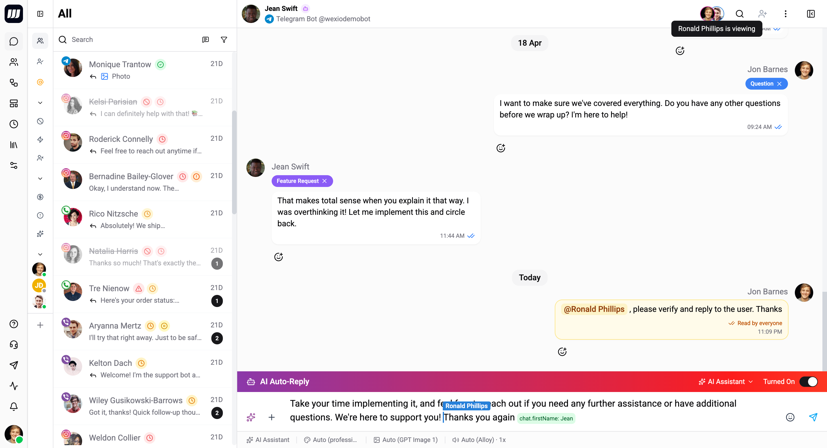 Two operators co-editing a chat composer with presence avatars and shared cursors